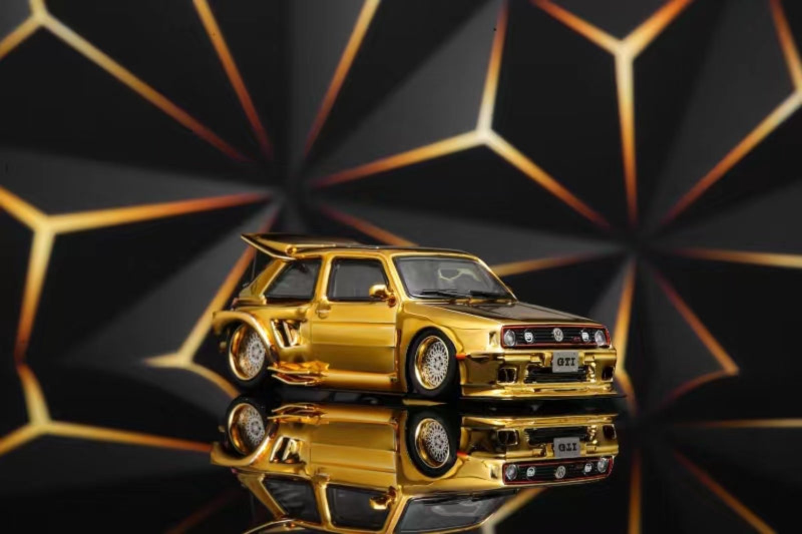 1/64 Liberty 64 VW MK2 K.S. Wide body - Chrome Gun Grey