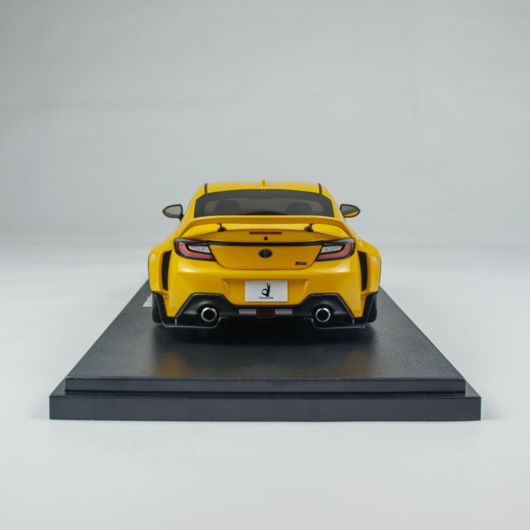 GT Spirit 1:18 Toyota GR86 Rocket Bunny Yellow CLDC043