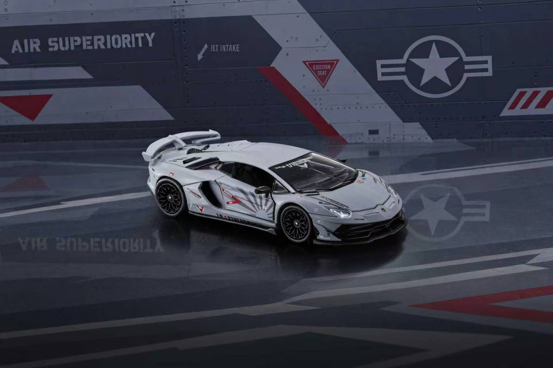[Preorder] Fei Xiang 1:64 Lamborghini Red bull and Combat Grey (2 Colours)