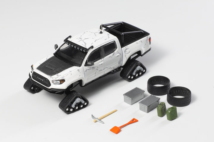 [Preorder] GCD 1:64 Toyota Tacoma Snow Version (4 Versions)