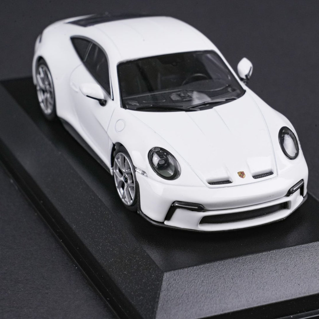 MINICHAMPS 1:43 PORSCHE 911(992) S/T -2023-WHITE 410063020
