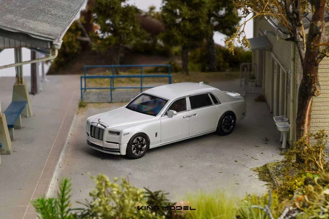 [Preorder] King Model 1:64 Rolls-Royce Phantom VIII (2 Colours)