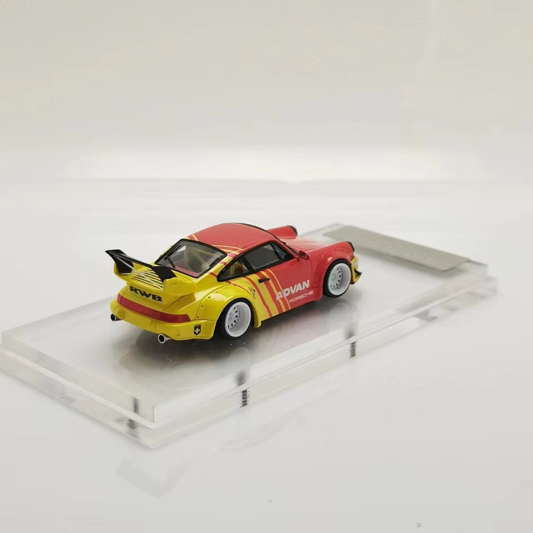 Stance Hunters 1:64 Porsche RWB964 Rauh-Welt (4 Versions)