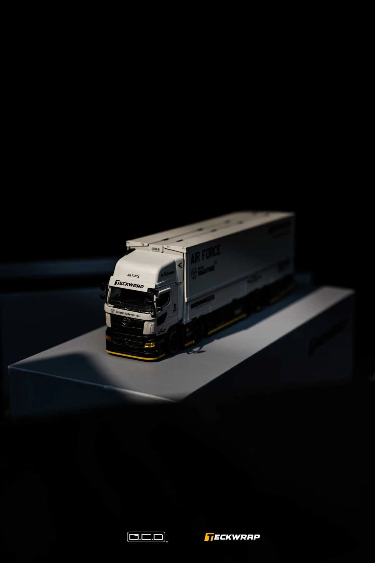 Preorder] GCD 1:64 Hino Profia 700 combat Grey Livery (DarwinPro