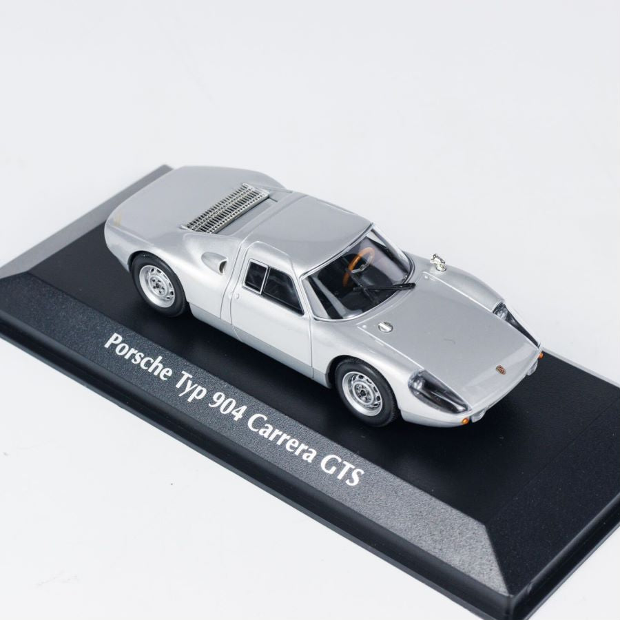 MINICHAMPS 1:43 PORSCHE 904 - 1964 - SILVER