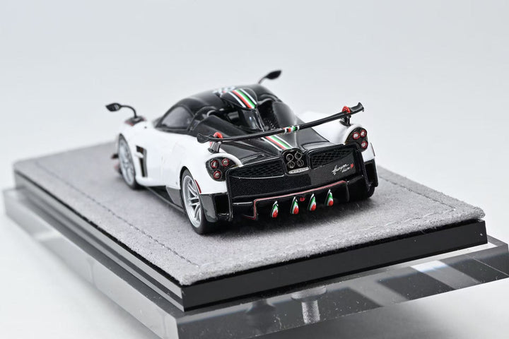 [Preorder] DMH 1:64 Pagani Huayra Roadster (5 Colours)