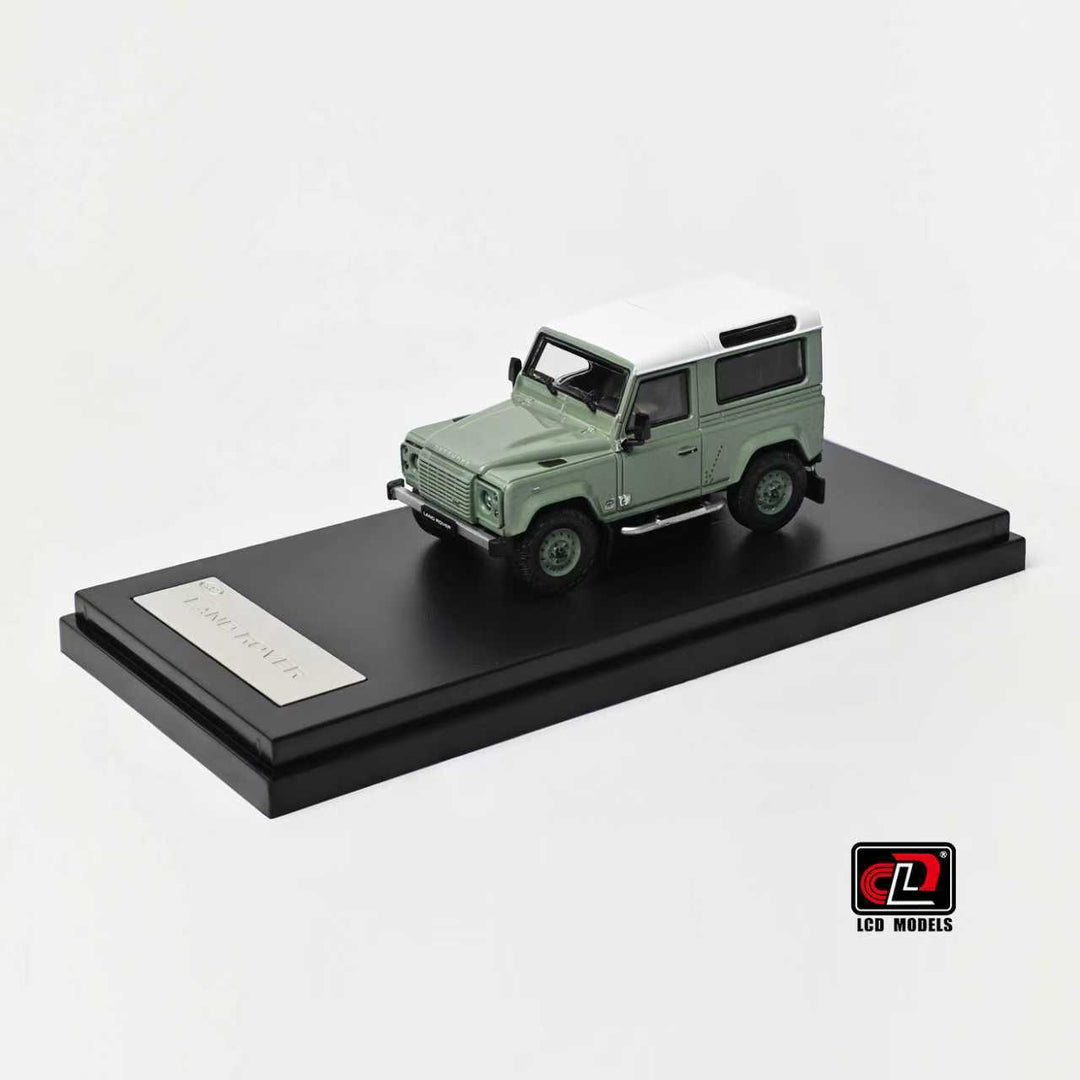 LCD 1:64 Land Rover Defender 90 V8 (3 Colours) LCD64016-BU