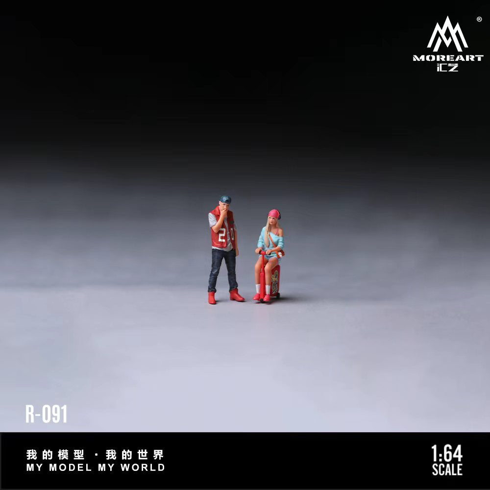 [Preorder] MoreArt 1:64 URBAN TRAVEL COUPLE FIGURE SET MO223091