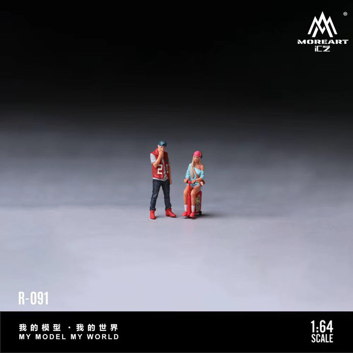 [Preorder] MoreArt 1:64 URBAN TRAVEL COUPLE FIGURE SET MO223091