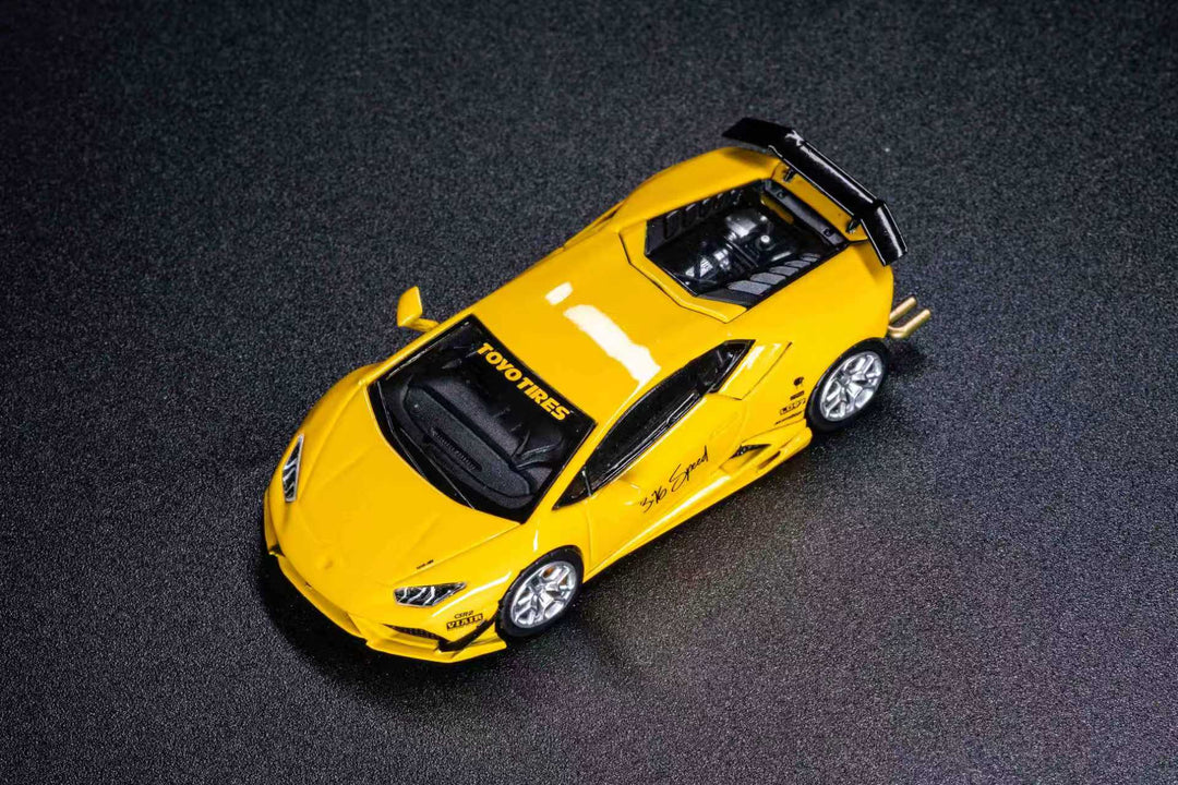 [Preorder] Finclassically 1:64 Lamborghini LP610 (2 Colours)