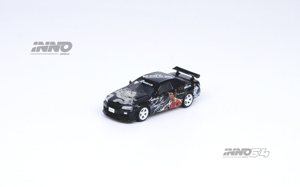 Inno64 1:64 Nissan Skyline GT-R (R34) "BRUCE LEE” Black IN64-R34-BRUCELEE