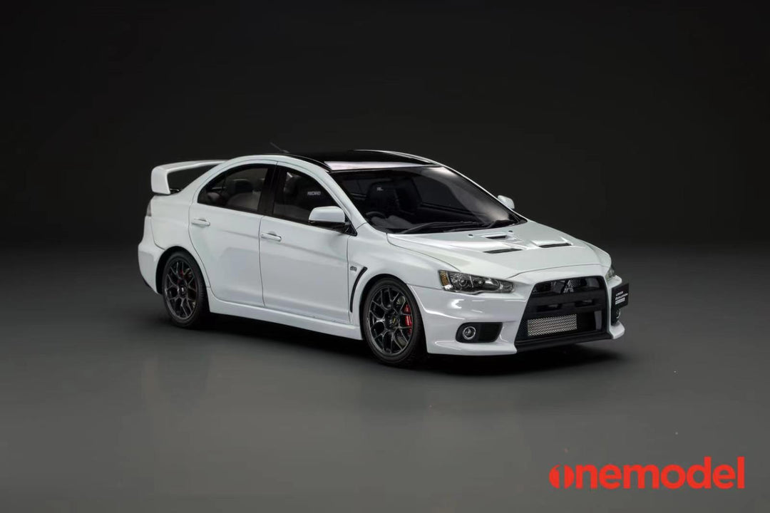 [Preorder] One Model 1:18 Mitsubishi Lancer Evolution X (4 Colours)