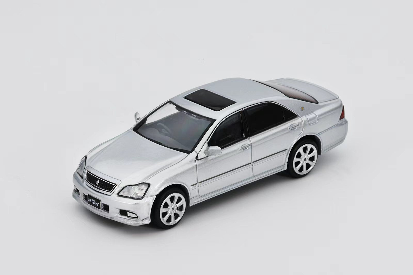 Preorder] DCT 1:64 Toyota Crown Athlete (S180), RHD (2 Colours) LL
