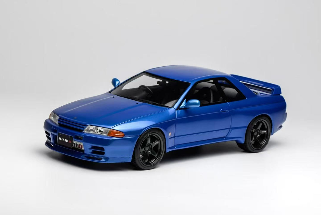 Motorhelix 1:18 Nissan Skyline GT-R (R32) Customized Version Bayside Blue MH029BE