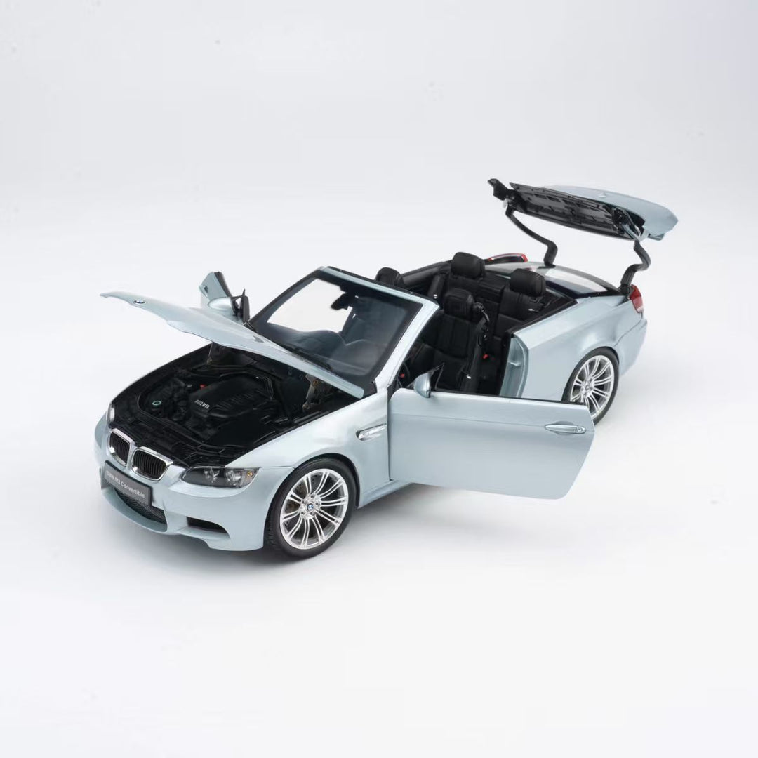 [Preorder] Kyosho 1:18 BMW M3 CONVERTIBLE(E93M) SILVER STONE II 08738SS