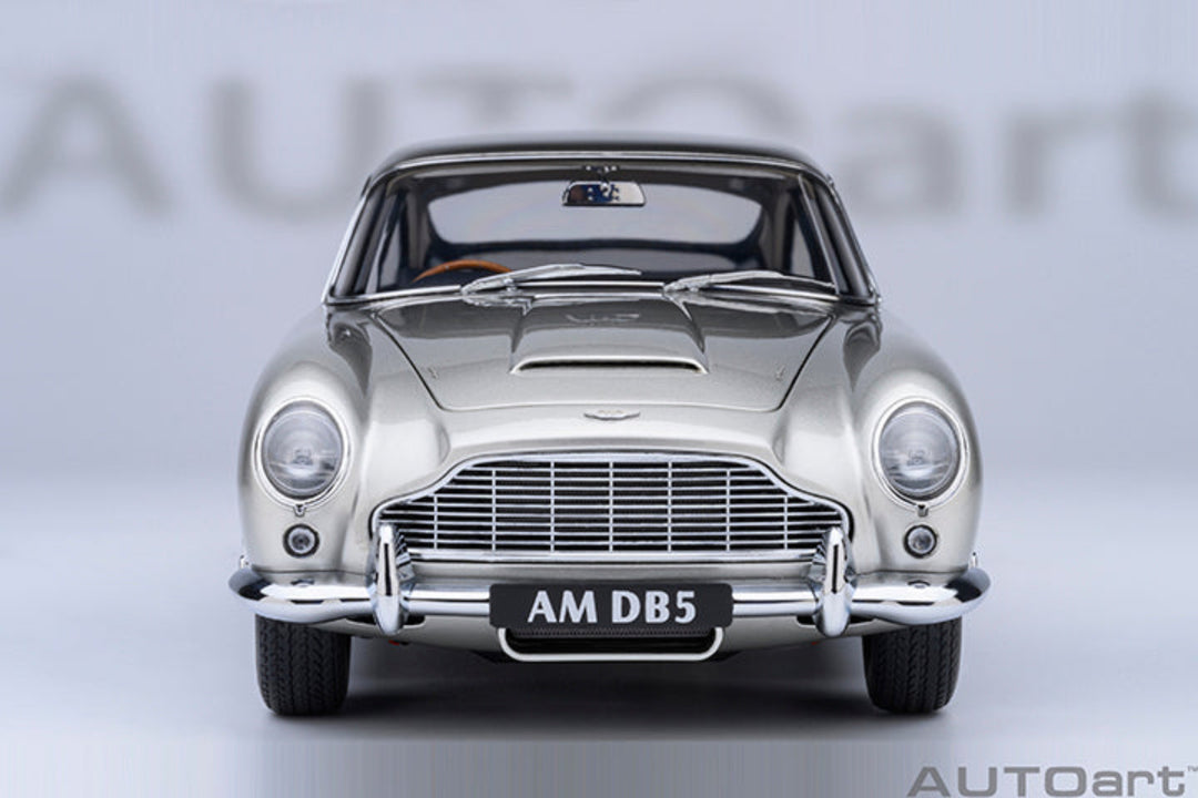 AUTOart 1:18 Aston Martin DB5 - Birch Silver 70287