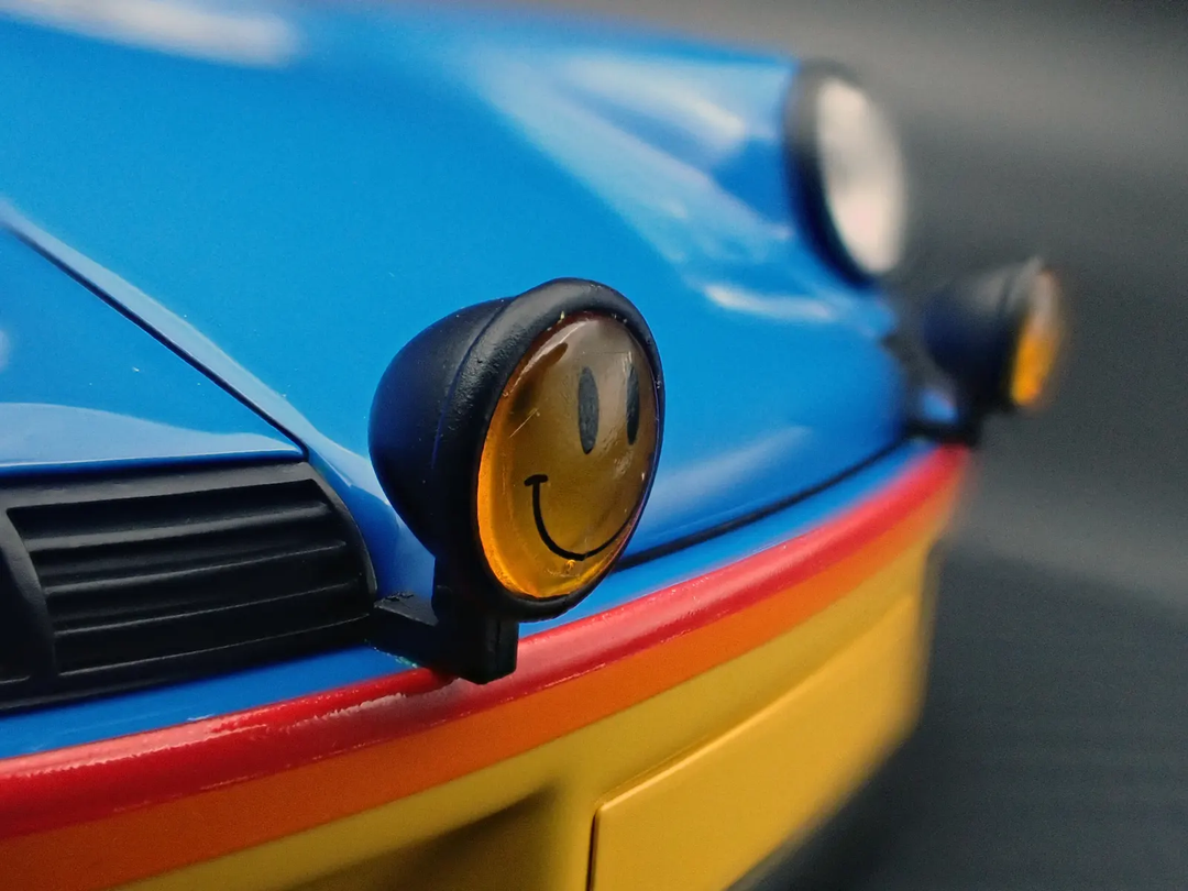 [Preorder] Ignition Model 1:18 PORSCHE RWB Backdate Yellow / Blue IG3877