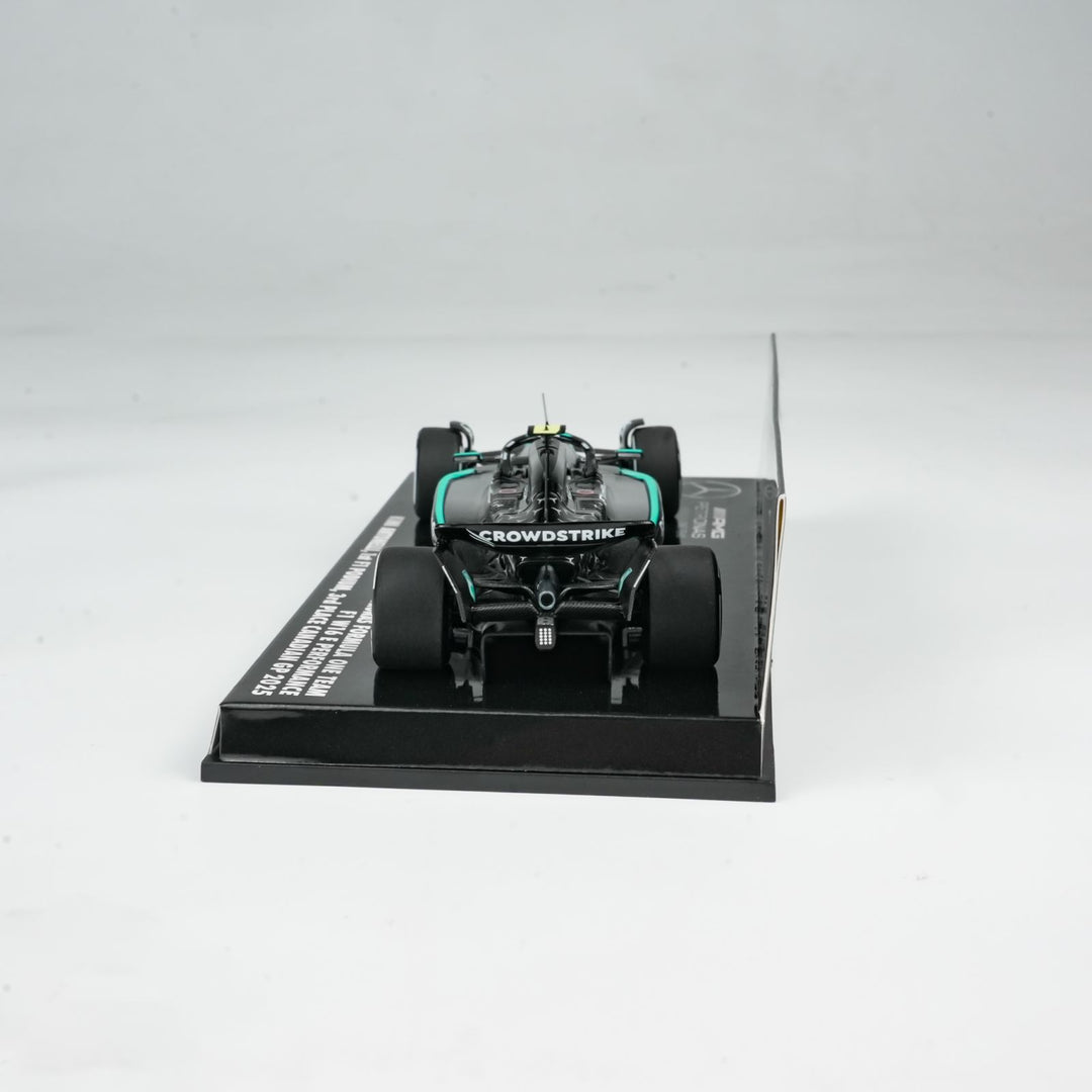 MINICHAMPS 1:43 MERCEDES AMG PETRONAS FORMULA ONE TEAM F1 W16 E PERFORMANCE 417251012