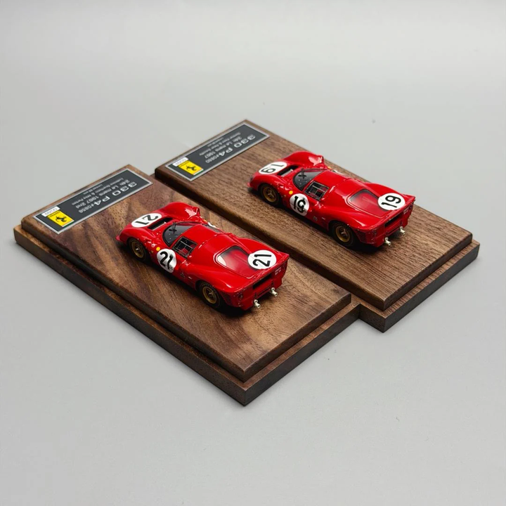 DMH 1:64 Ferrari 330P4 Coupe (24h Le mans 1967 2nd) Red 