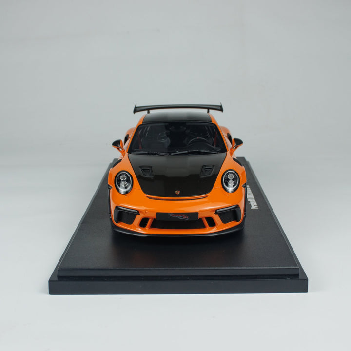 GT Spirit 1:18 PORSCHE 911 (991.2) GT3 RS CLDC044