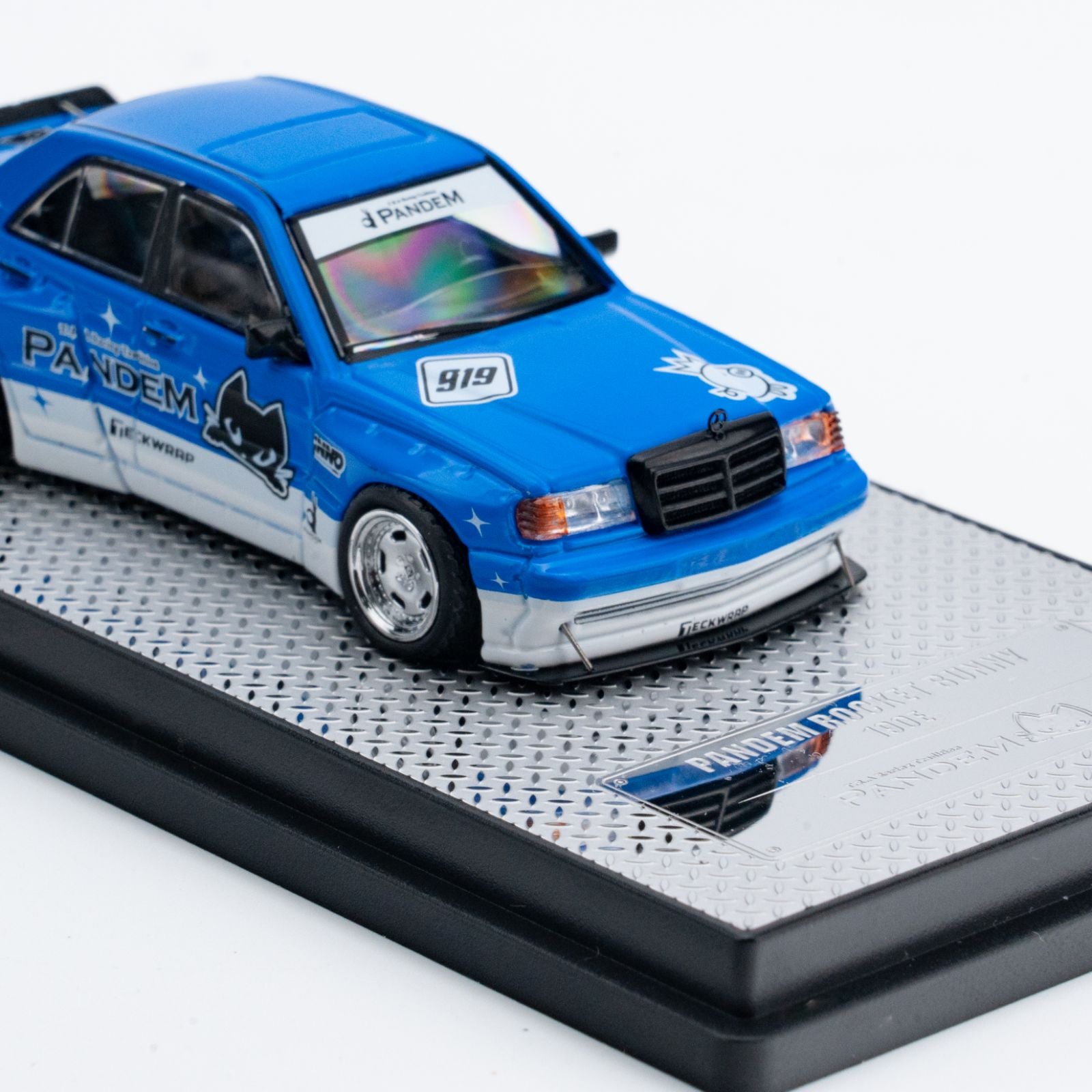 Inno64 1:64 PANDEM ROCKET BUNNY 190E Echo Gao's Car IN64-190EP