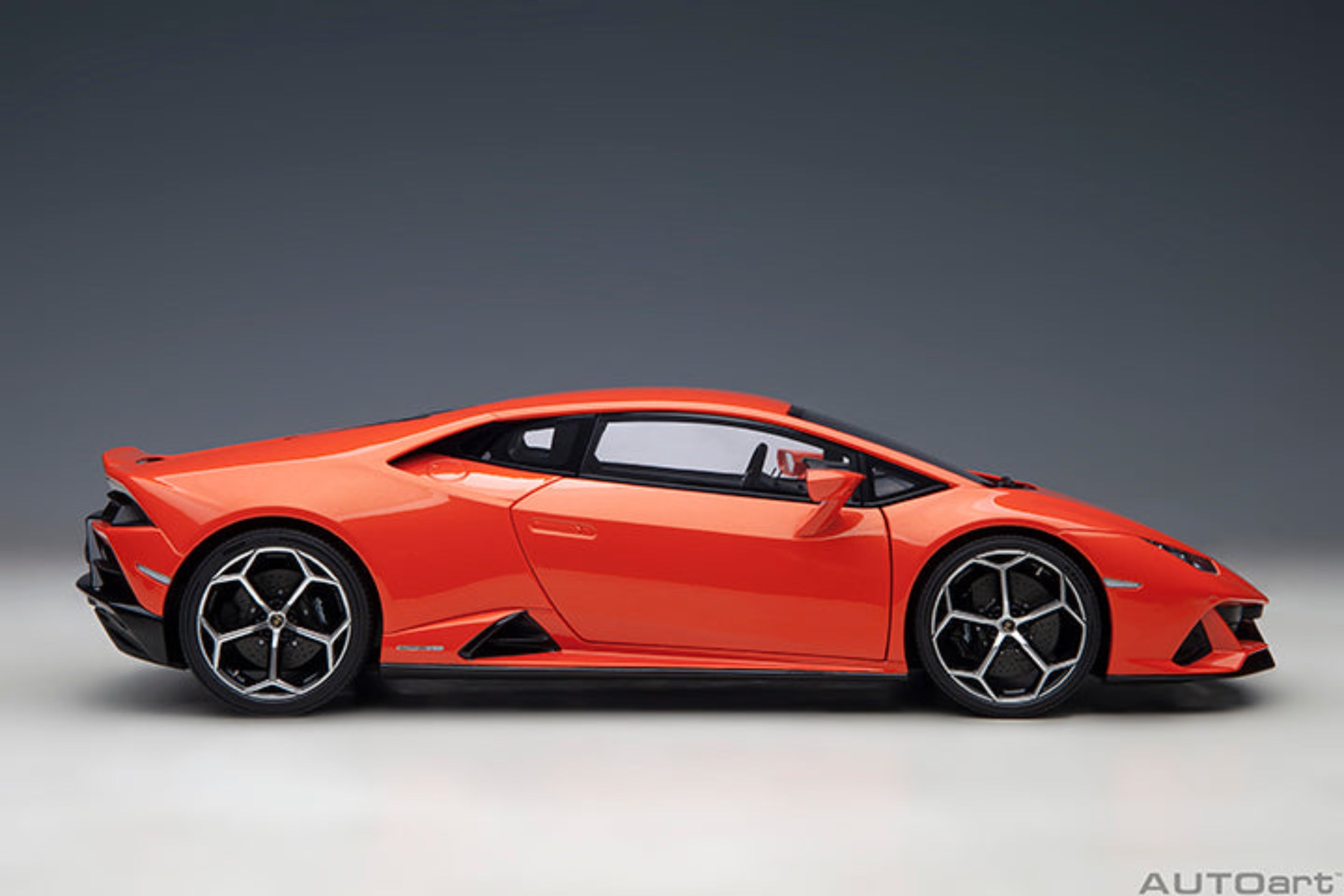 AUTOart 1:18 Lamborghini Huracan EVO - Orange 79214 – Horizon Diecast