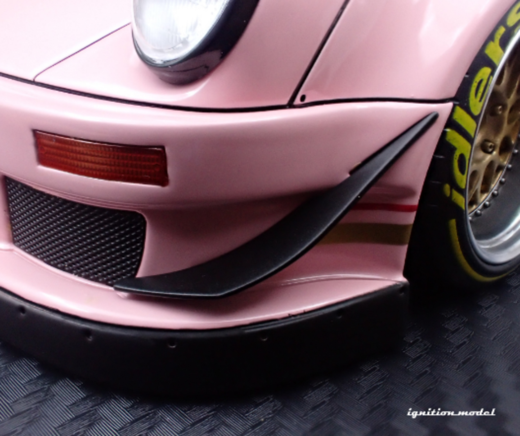 [Preorder] Ignition Model 1:18 Porsche RWB 930 Pink IG3620