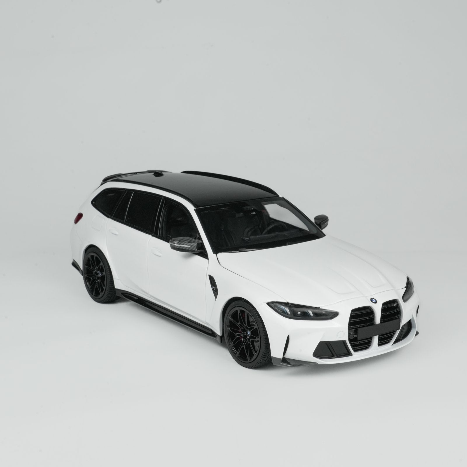 MINICHAMPS 1:18 BMW M3 TOURING - 2024 - ALPINE WHITE CLDC