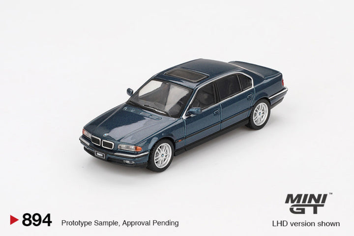 [Preorder] MINIGT 1:64 BMW 750IL Sorrento Blue Metallic MGT00894