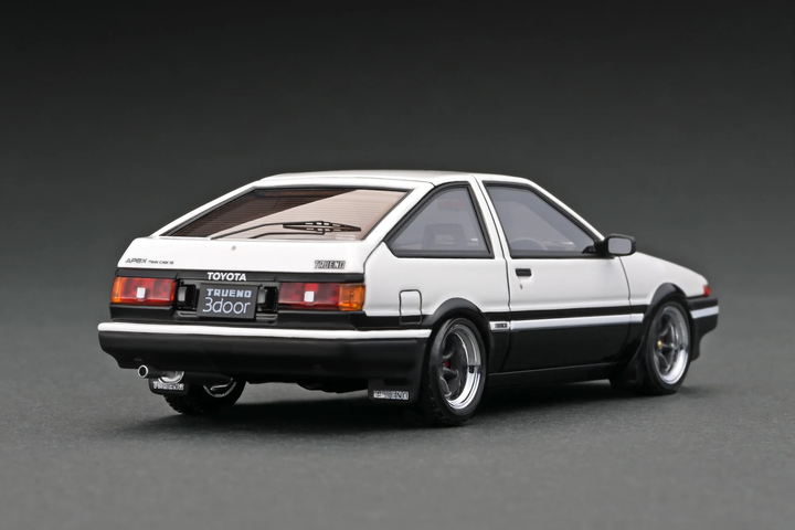 Ignition Model 1:43 Toyota Sprinter Trueno 3Dr GT Apex (AE86) White/Black With Engine IG2941
