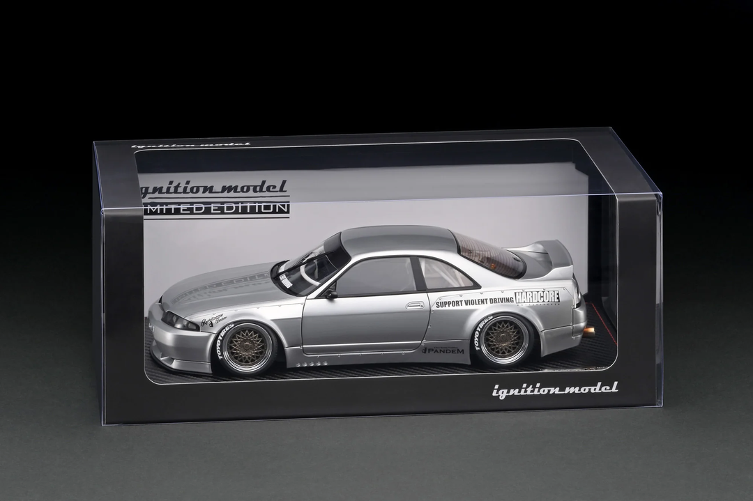 Ignition Model 1:18 PANDEM GT-R (BCNR33) Silver With RB26 engine IG3031