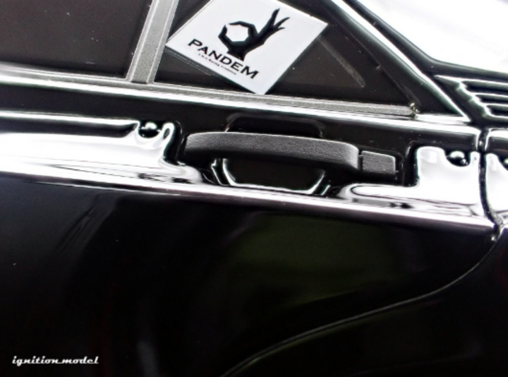 [Preorder] Ignition Model 1:18 PANDEM 190 Black IG3769