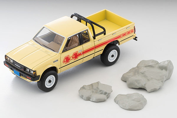 TLVN Tomica Limited Vintage Neo 1:64 Nissan Truck 4X4 King Cab North American Specification