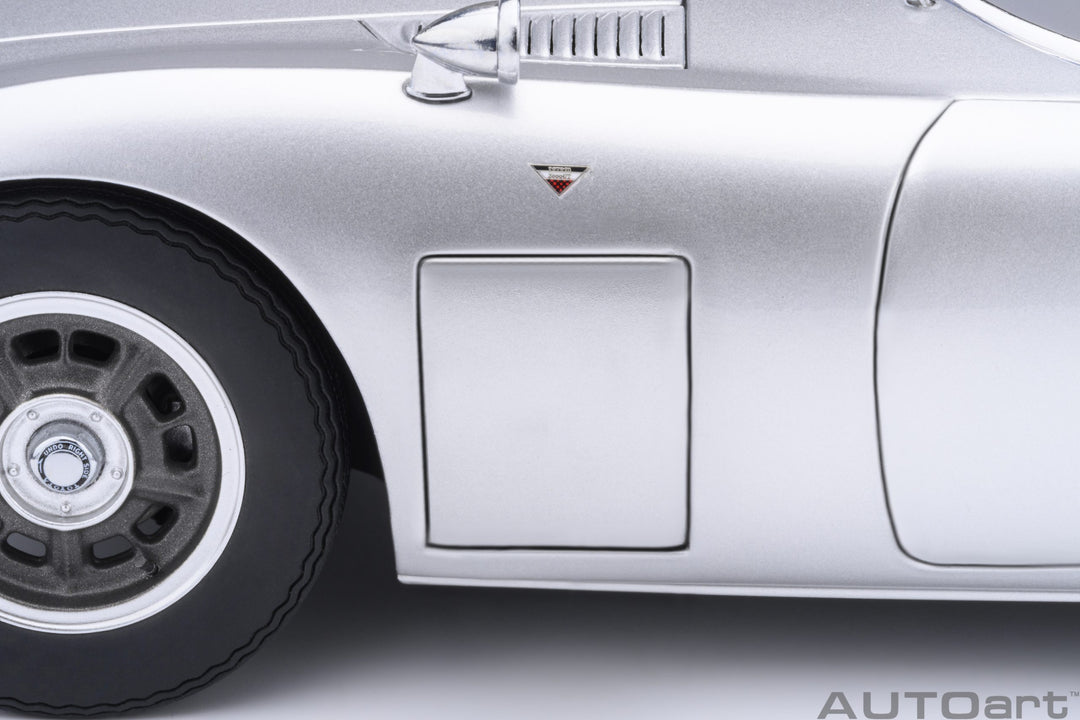 [Preorder] AUTOart 1:18 Toyota 2000GT 1967 Silver 79548