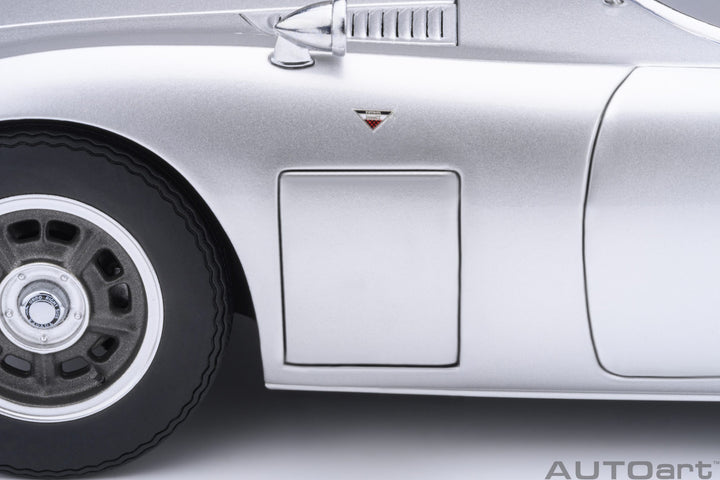 [Preorder] AUTOart 1:18 Toyota 2000GT 1967 Silver 79548