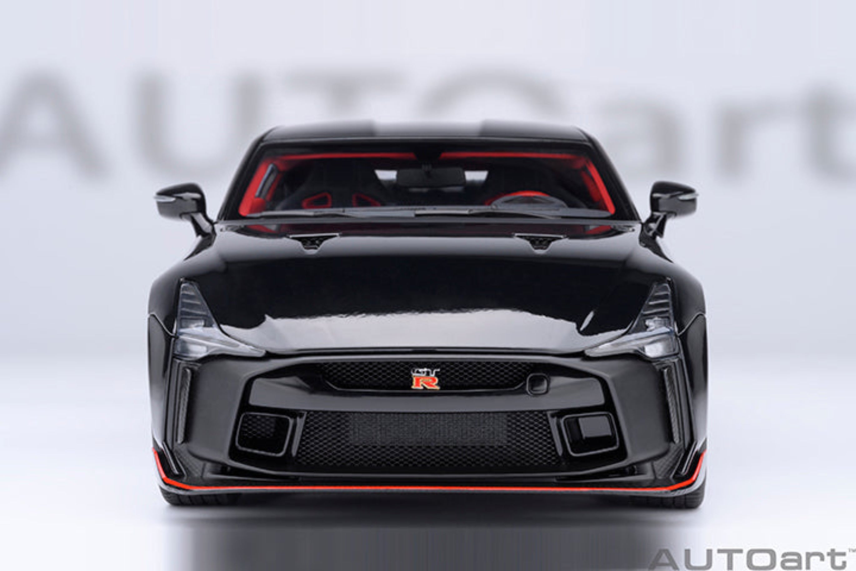1/18 日産　Nissan GT-R50　カスタム AUTOart 1:18 Nissan GT-R50 ITALDESIGN - Black / Matt Black 77513