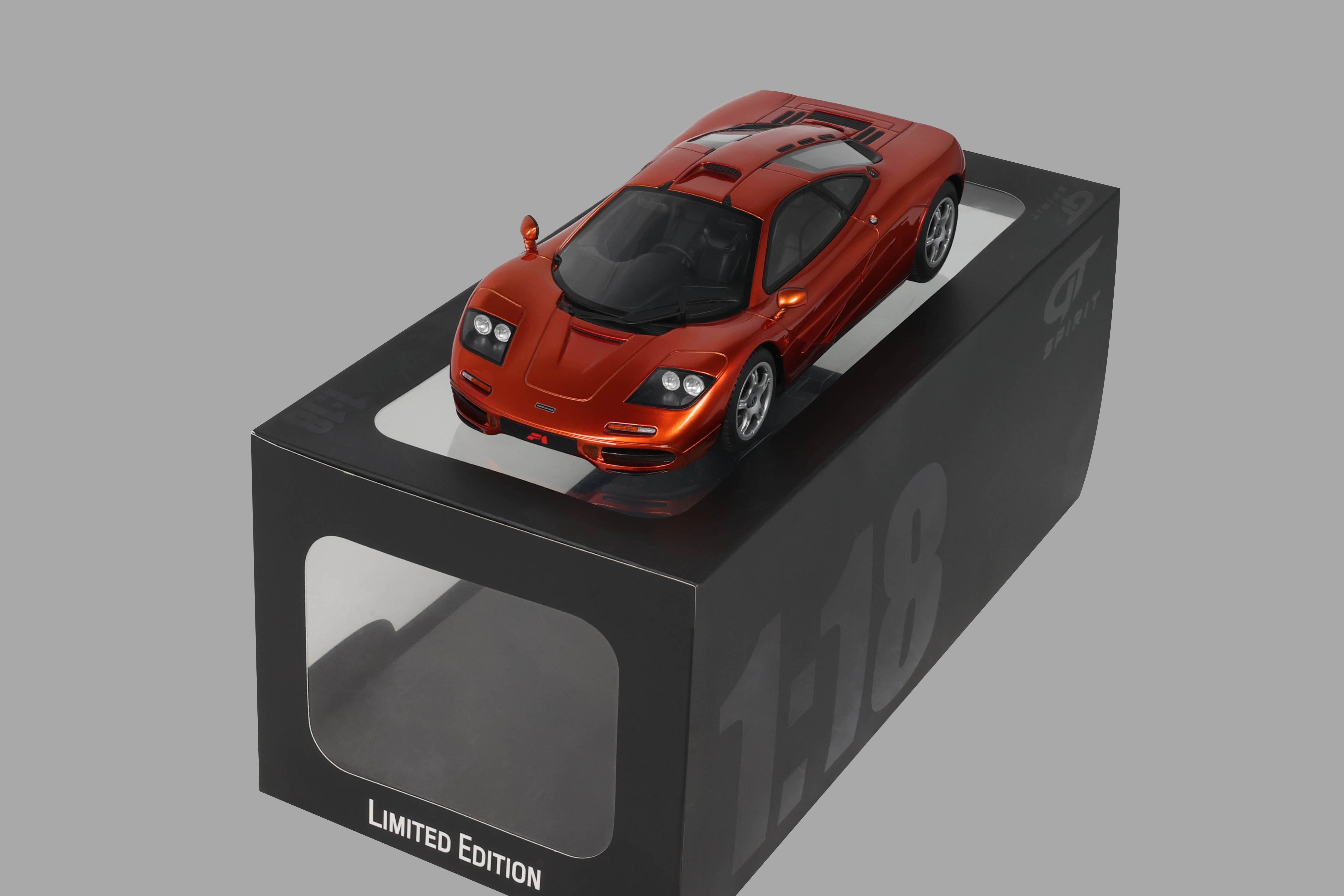 Preorder] GT Spirit 1:18 MCLAREN F1 ROADCAR MANSOUR ORANGE 1992