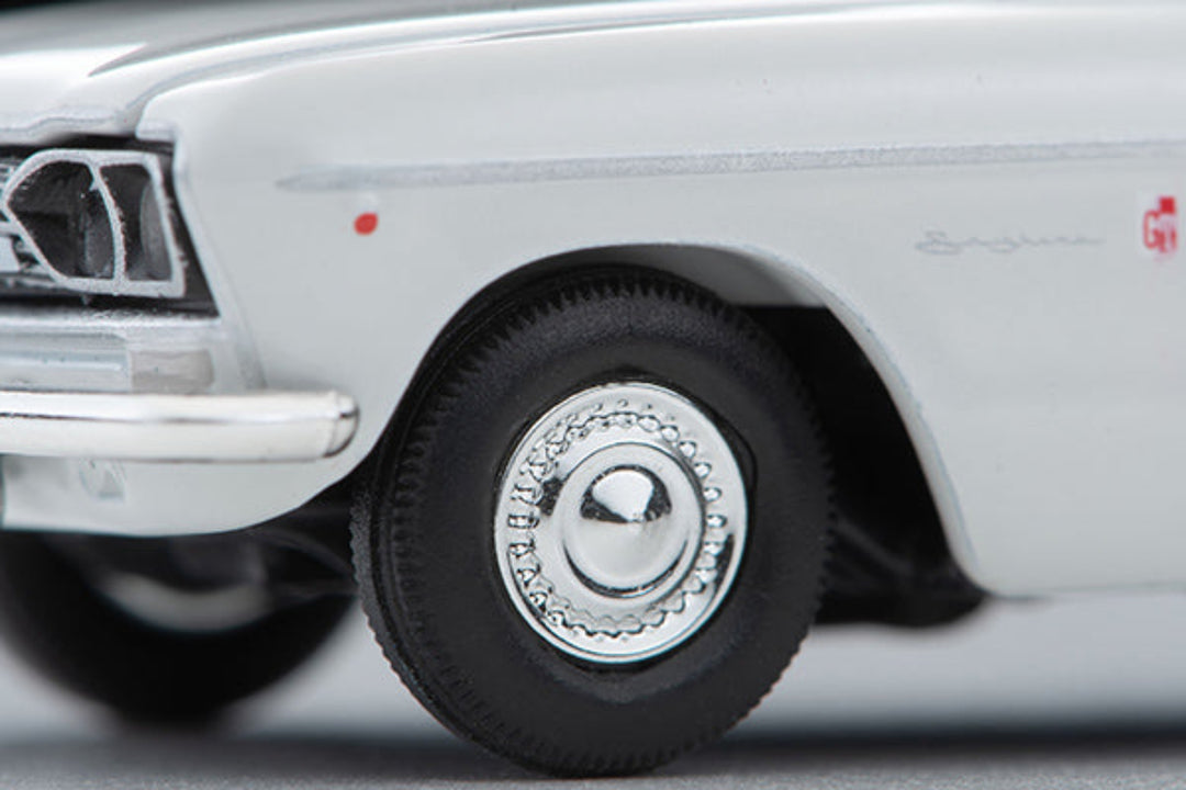 Tomytec TLVN 1:64 Nissan Prince Skyline 2000GT-B (white) 1967 LV-212a