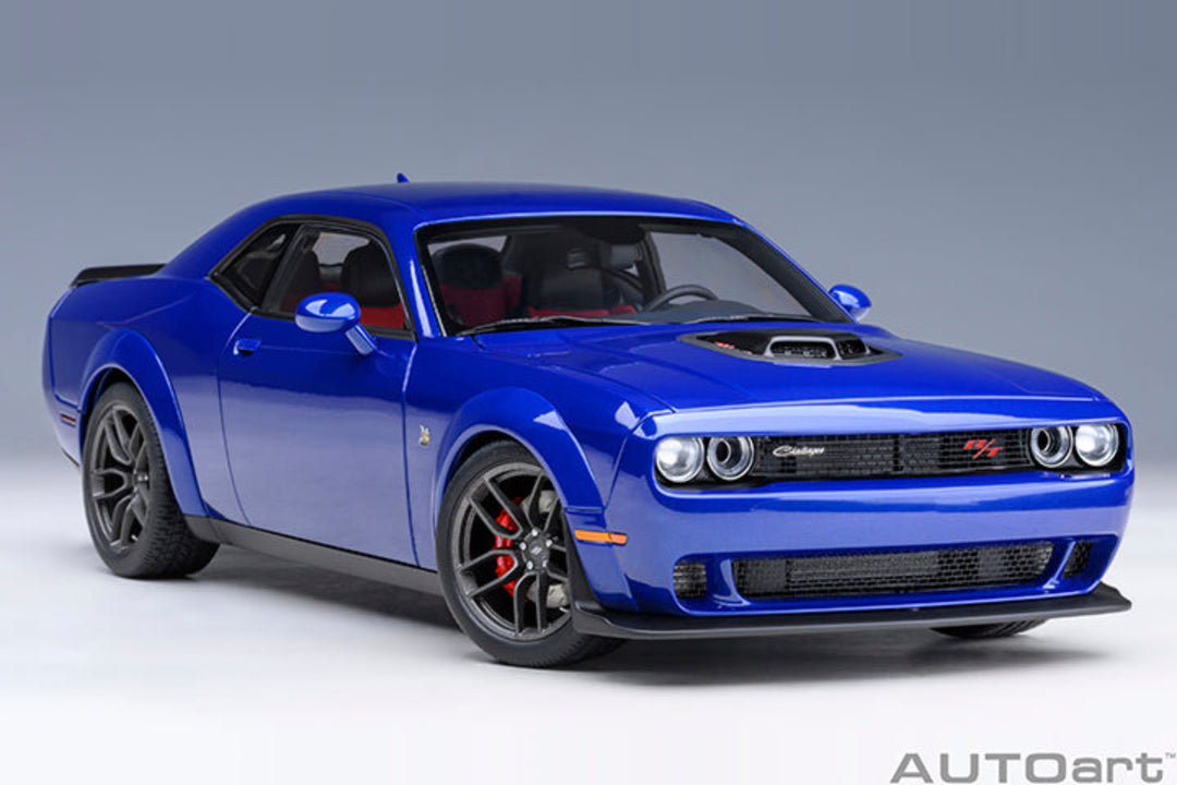 AUTOart 1:18 Dodge Challenger RT Scat Pack 2022 - Indigo Blue 71772