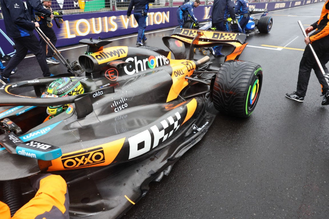 MINICHAMPS 1:64 MCLAREN FORMULA 1 TEAM MCL39 - OSCAR PIASTRI - 2025 530256481