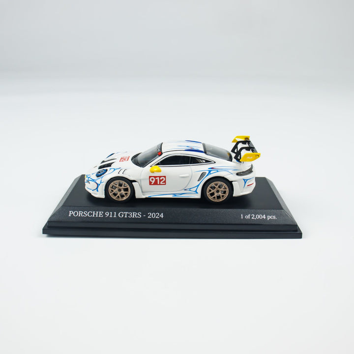 [Preorder] MINICHAMPS 1:64 PORSCHE 911 (992) GT3 RS - 2024 CLDC 643062121