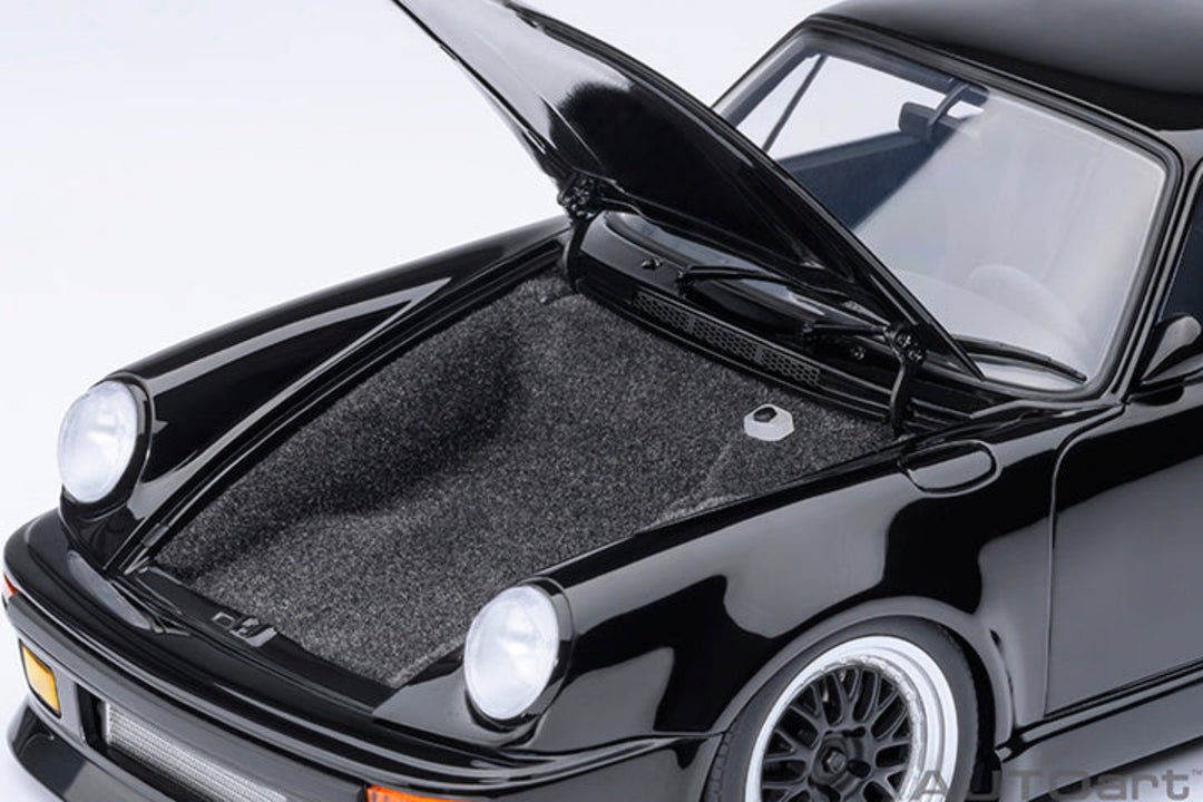 [Preorder] AUTOart 1:18 Porsche 911 Turbo WANGAN Midnight "Blackbird" 78158