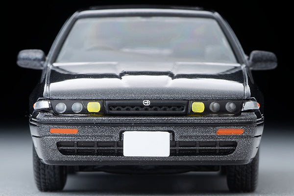 TLVN Tomica Limited Vintage Neo 1:64 Nissan Cefiro Crusising 1990