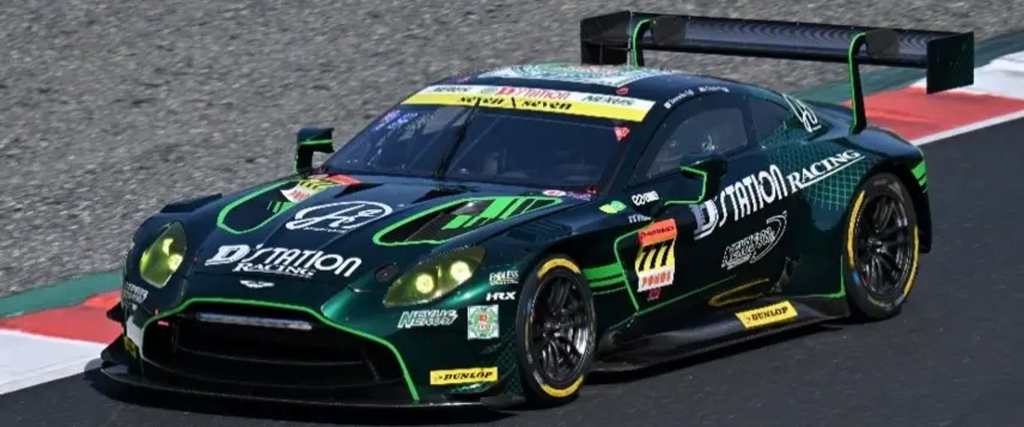 ミニカー D'station Vantage GT3 SUPER GT 2025 Preorder] Spark 1:64 D'station Vantage GT3 D'station Racing No.777