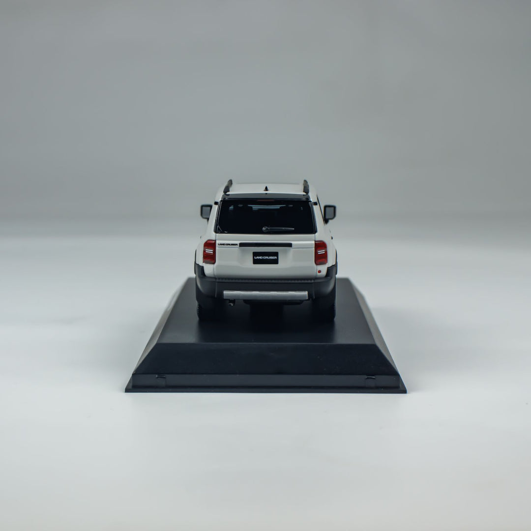 [Online Only] Kyosho 1:43 Toyota Land Cruiser 250 ZX 18inch Alloy Wheels KS03927PW