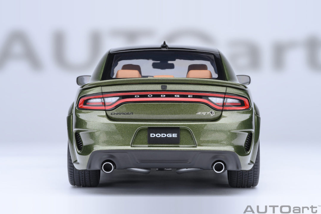 AUTOart 1:18 Dodge Charger SRT Hellcat Redeye jailbreak F8 Green 71752