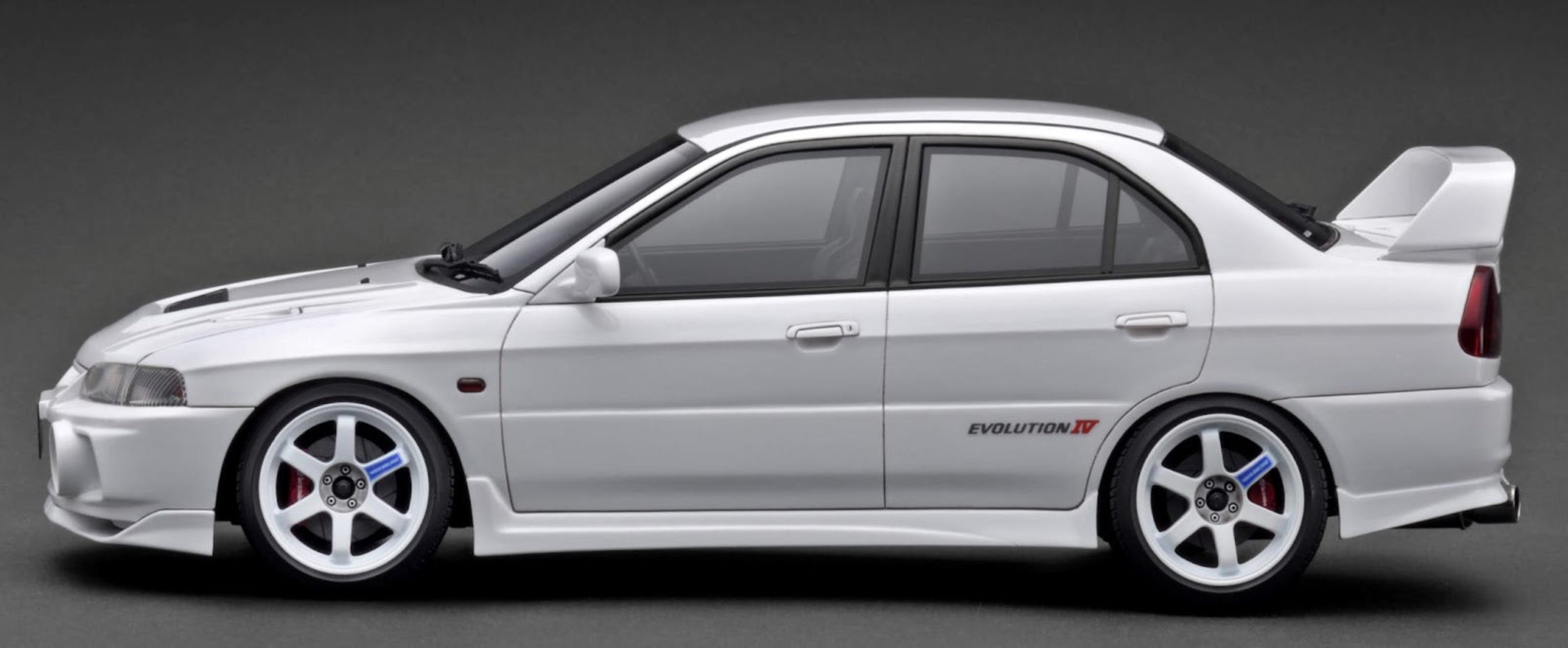 自動車 Mitsubishi Lancer Evolution 1/18 Ignition Model 1:18 Mitsubishi Lancer Evolution X (CZ4A) in