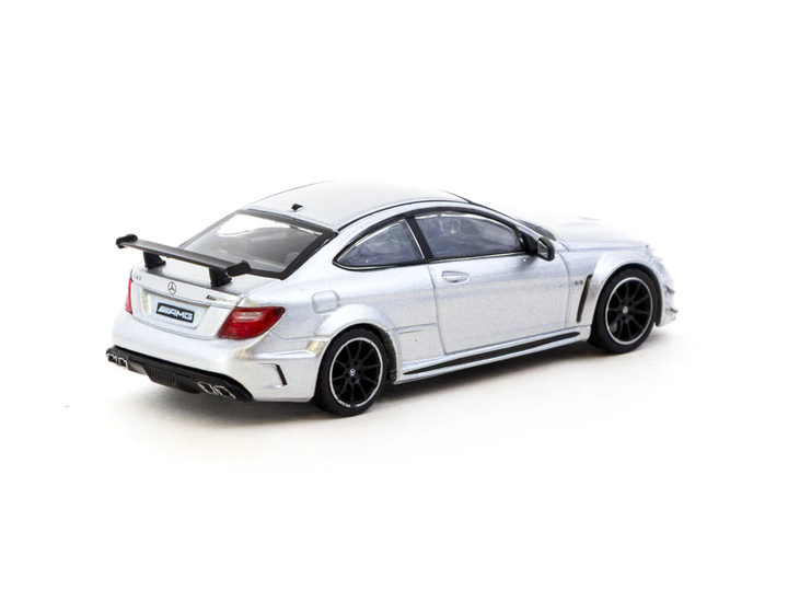 Tarmac Works 1:64 Mercedes-Benz C 63 AMG Coupé Black Series Silver Metallic T64G-009-SL