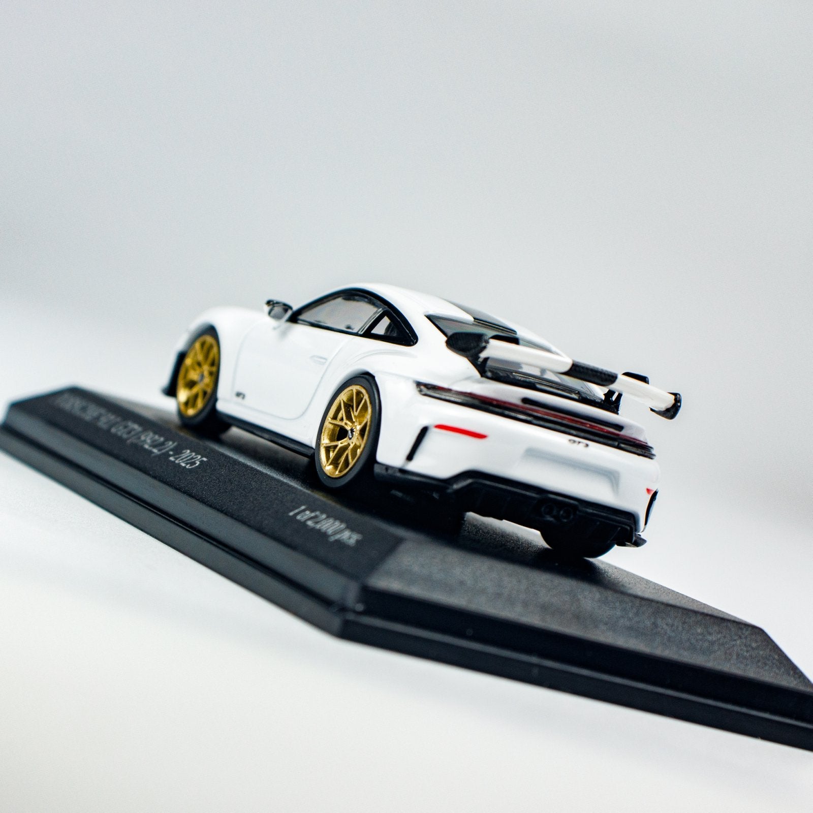 Minichamps 1:64 PORSCHE 911 (992.2) GT3 - 2025 - White CLDC