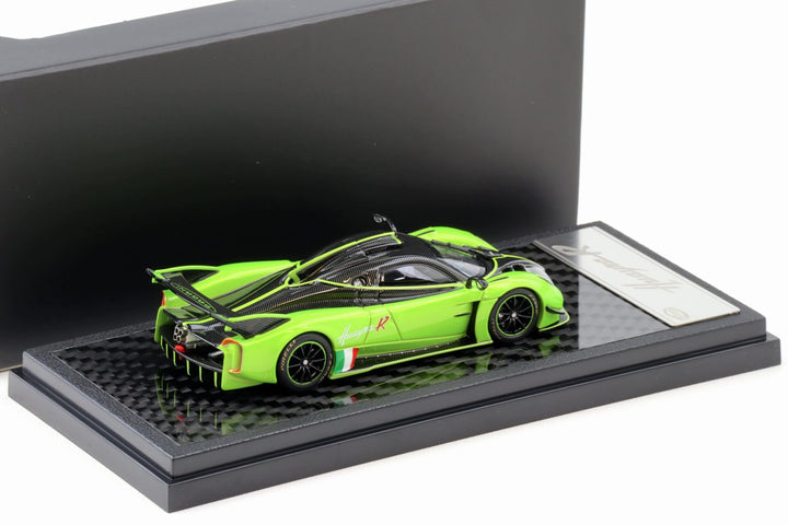 LCD 1:64 Pagani Huayra R Green LCD64028-GR